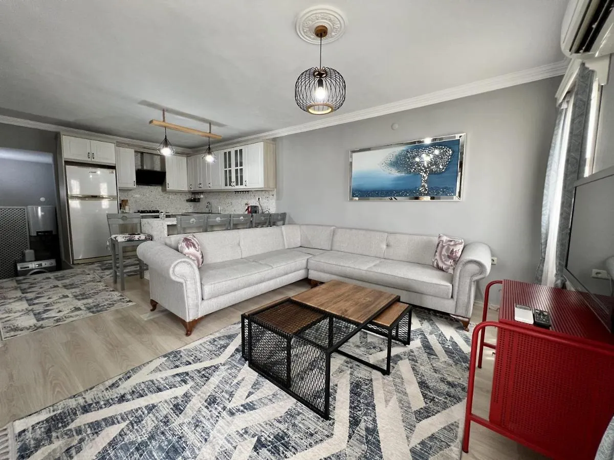 Apartment Refreshing House Close To The Beach With A Sea View And Balcony In Bodrum